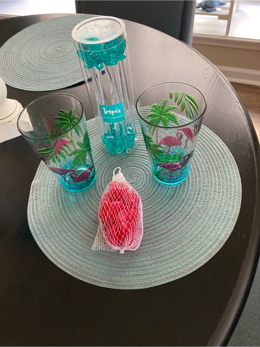 Tropix Flamingo Palm Glasses with fish drink stir sticks & decorative ice cubes